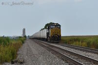 A closeup of 256 showing the gentle rolling of the railroad before I left for the next chase location